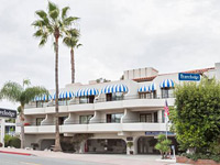 Travelodge by Wyndham San Clemente Beach