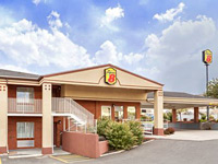 Super 8 by Wyndham Salina/Scenic Hills Area