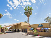 Days Hotel by Wyndham Peoria Glendale Area