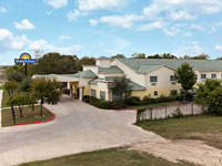Days Inn by Wyndham San Antonio at Palo Alto