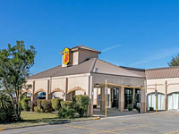 Super 8 by Wyndham Ft Stockton