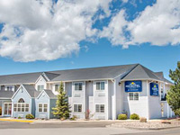 Microtel Inn & Suites by Wyndham Raton