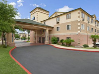 Days Inn & Suites by Wyndham San Antonio North/Stone Oak