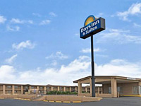 Days Inn & Suites by Wyndham Santa Rosa