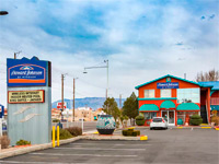 Sandia Peak Inn Old Town ABQ, a Howard Johnson by Wyndham