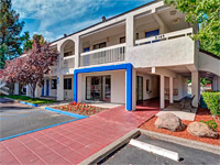 Super 8 by Wyndham Santa Rosa North