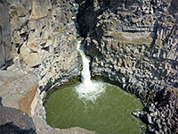 Devils Punchbowl, in Malad Gorge