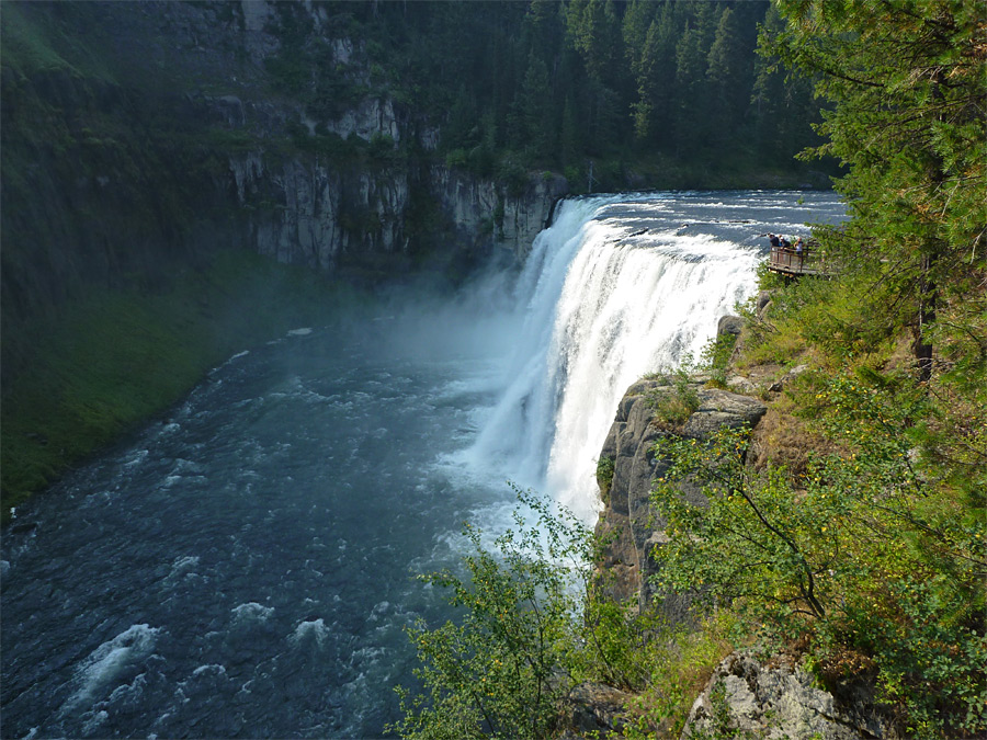 Edge of the cliffs