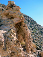 Irregular arch