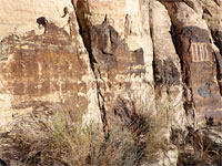 Angular petroglyphs