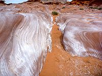 Salt-stained rocks