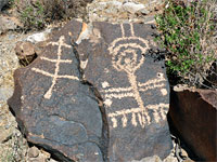 Symmetric petroglyphs