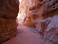 Slot canyon narrows