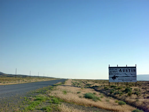 Sign approaching Austin