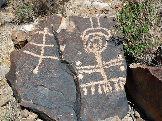 Symmetric petroglyphs