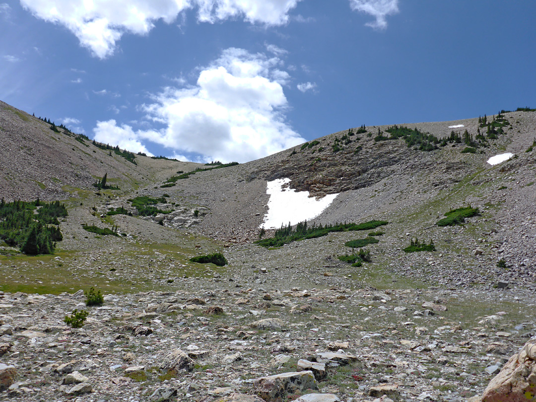 Pass above the creek
