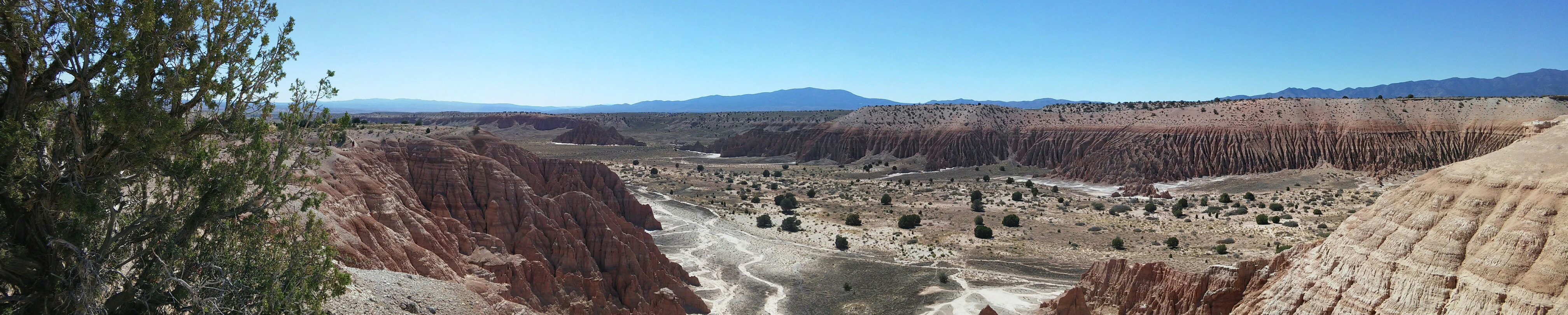 Ravine and cliffs south of Eagle Point