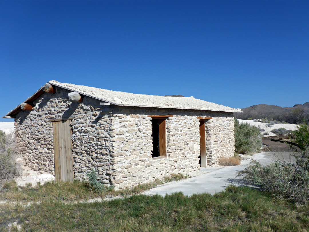 Longstreet Cabin - north