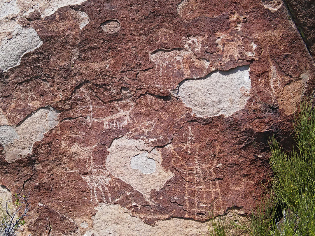 Flaking petroglyphs