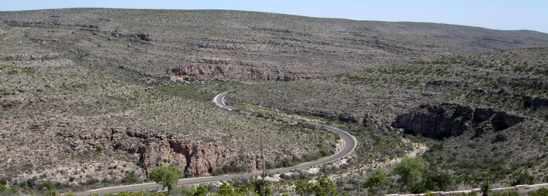 Carlsbad Caverns entrance road