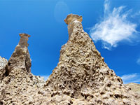 Two hoodoos