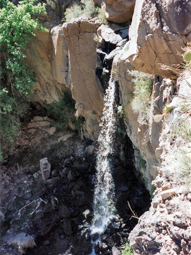 Lower Frijoles Falls