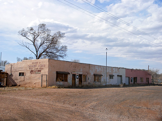 Paradise Acres, Route 66