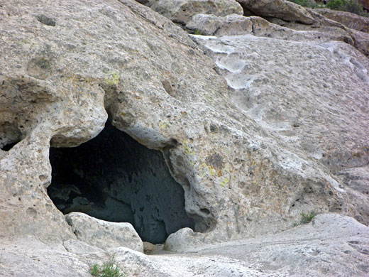 Cavate entrance