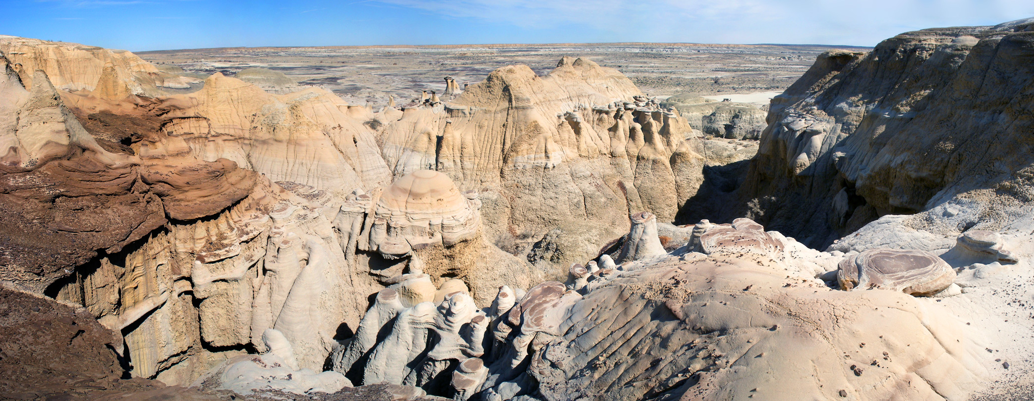 Ravines, badlands, cliffs and hoodoos