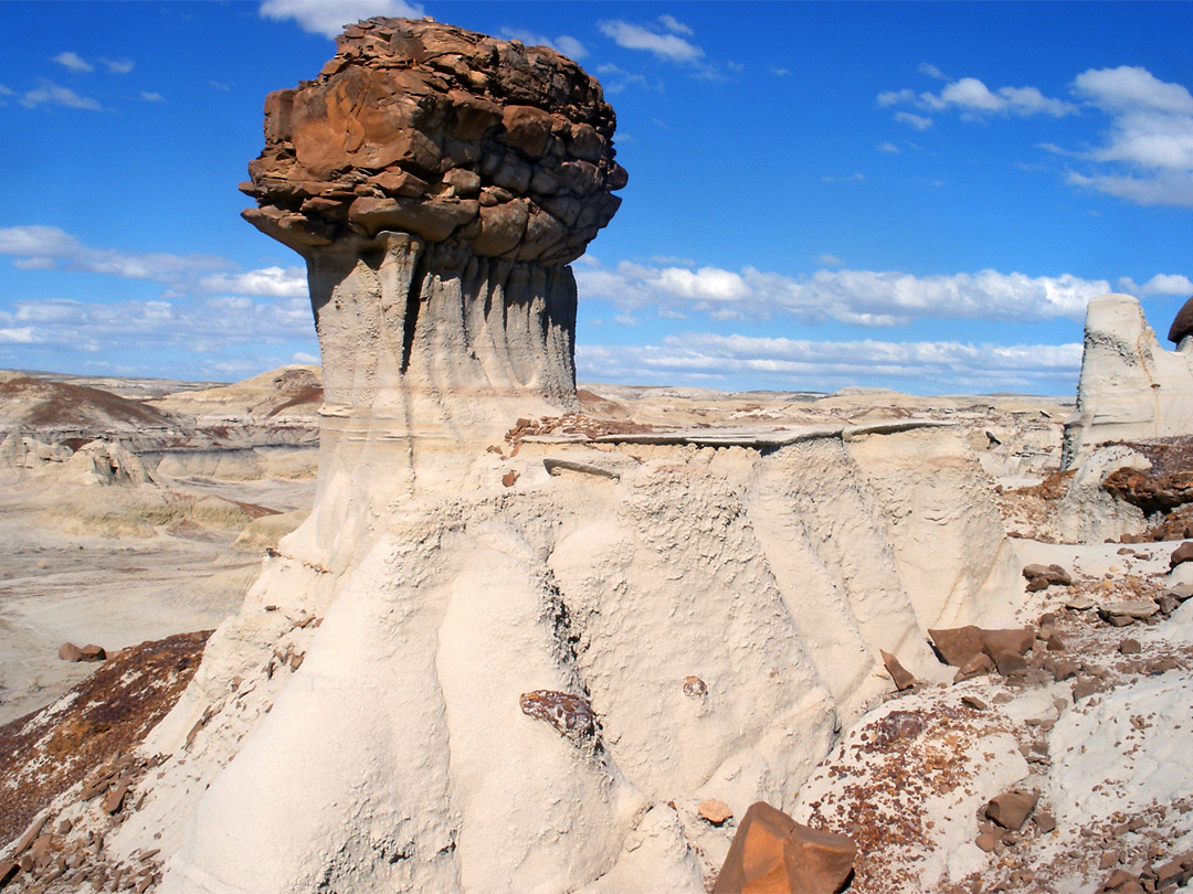 Large hoodoo