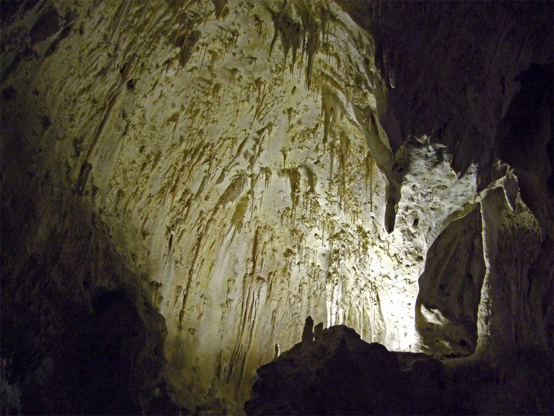 Thin stalagtites