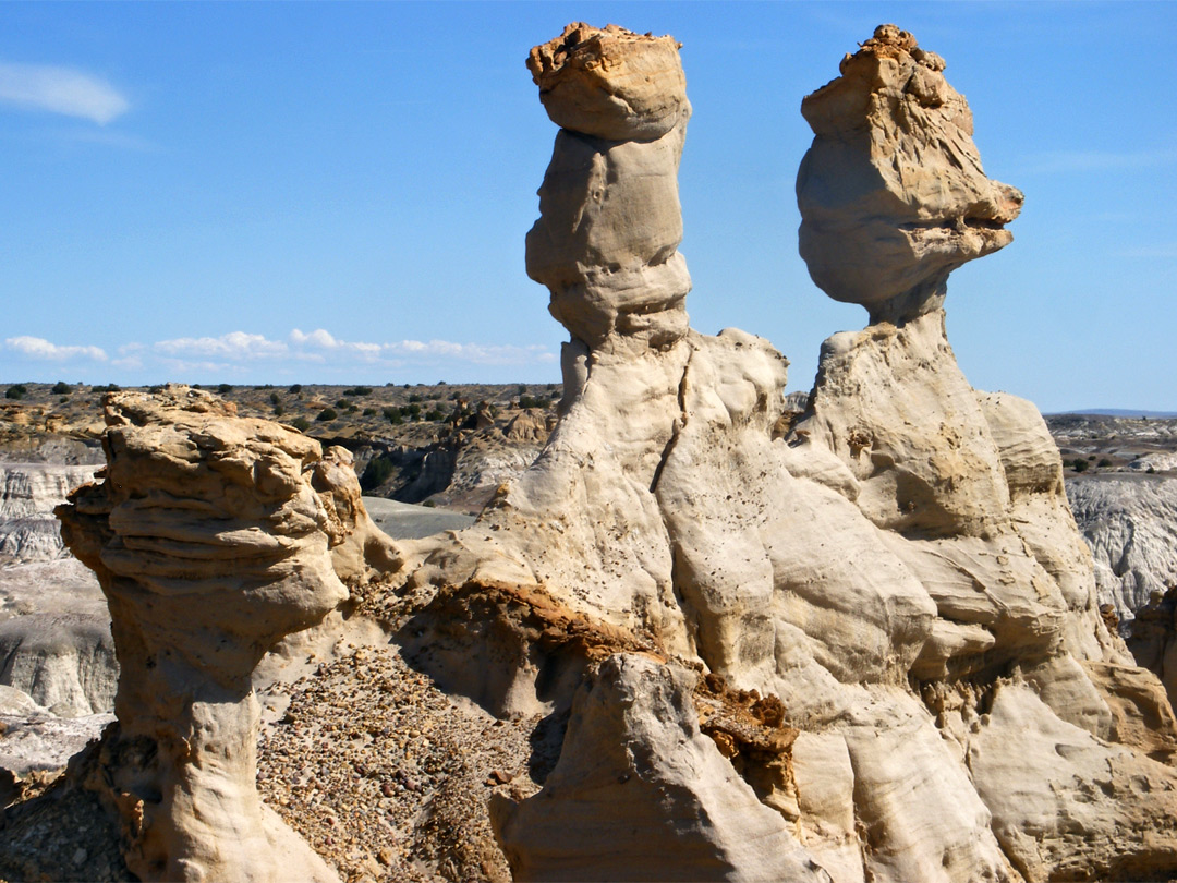 Two hoodoos