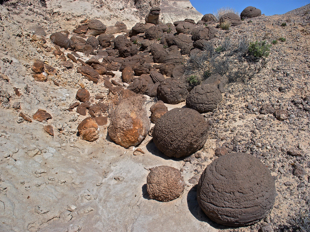 Sandstone balls