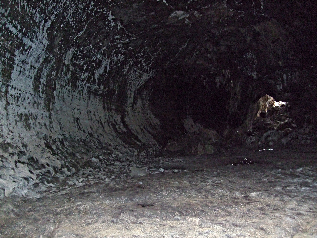 Smooth cave walls