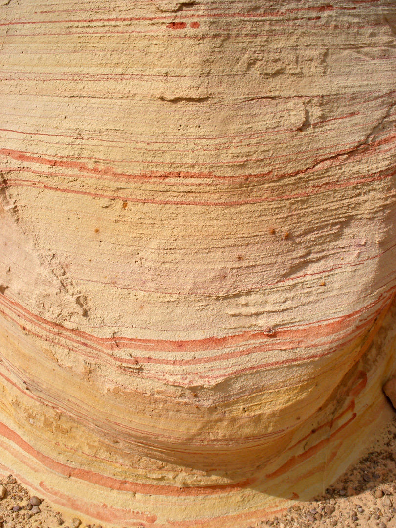 Thin strata