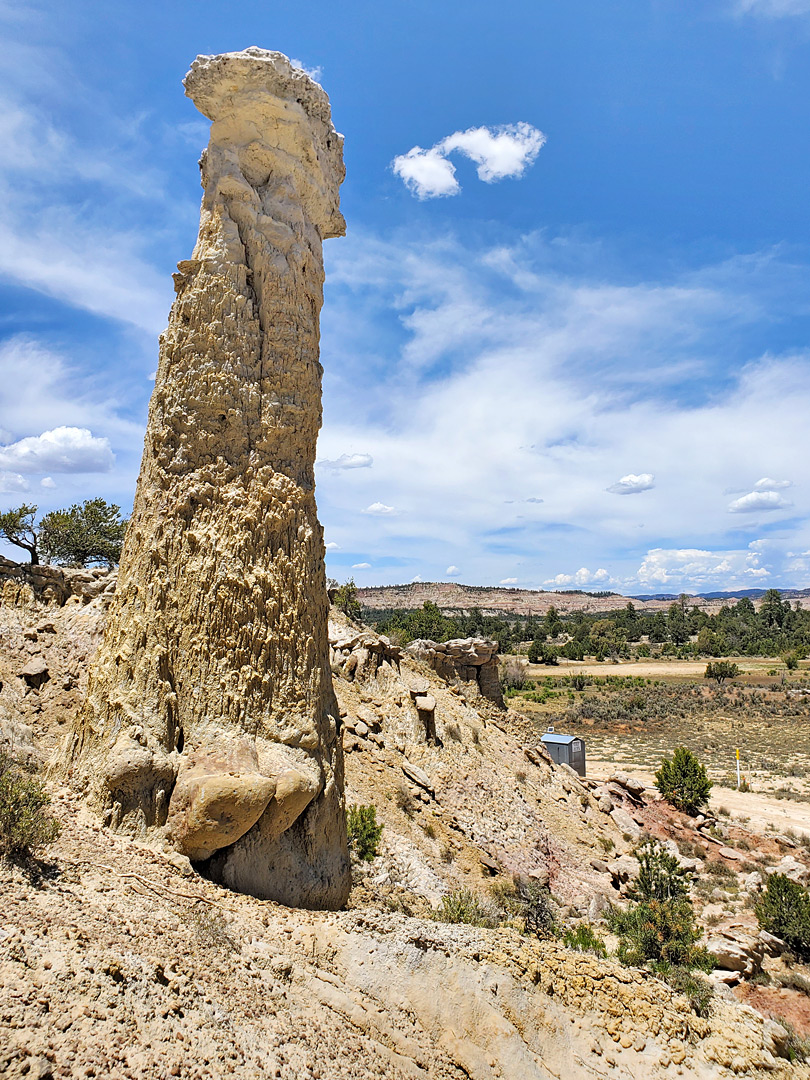 Tall hoodoo