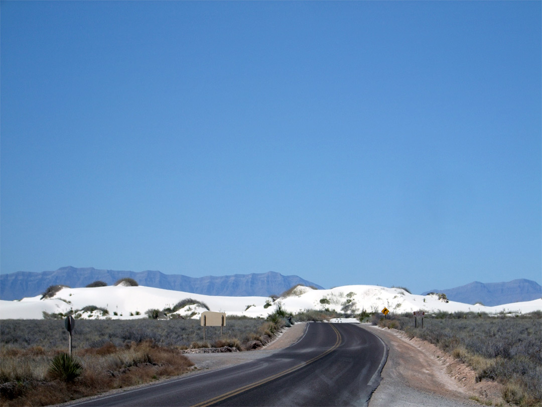 Approaching the dunes