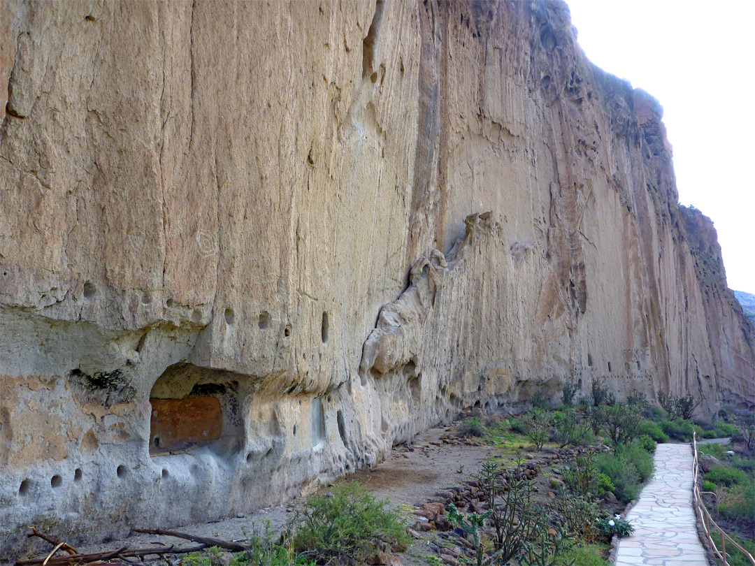 Straight cliffs