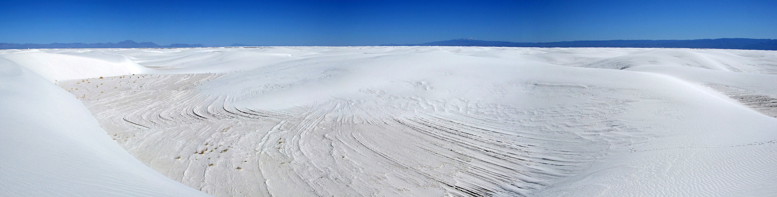 Dunes and ridges