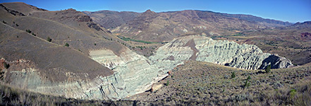 Wide view of Blue Basin