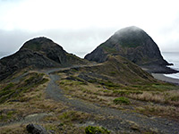 Path to the rocks