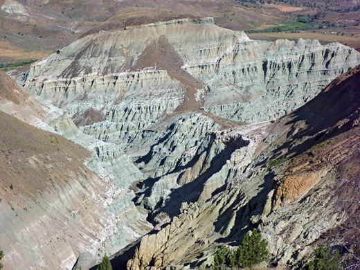 Ravine in Blue Basin