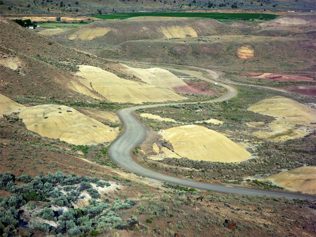 Road through the badlands