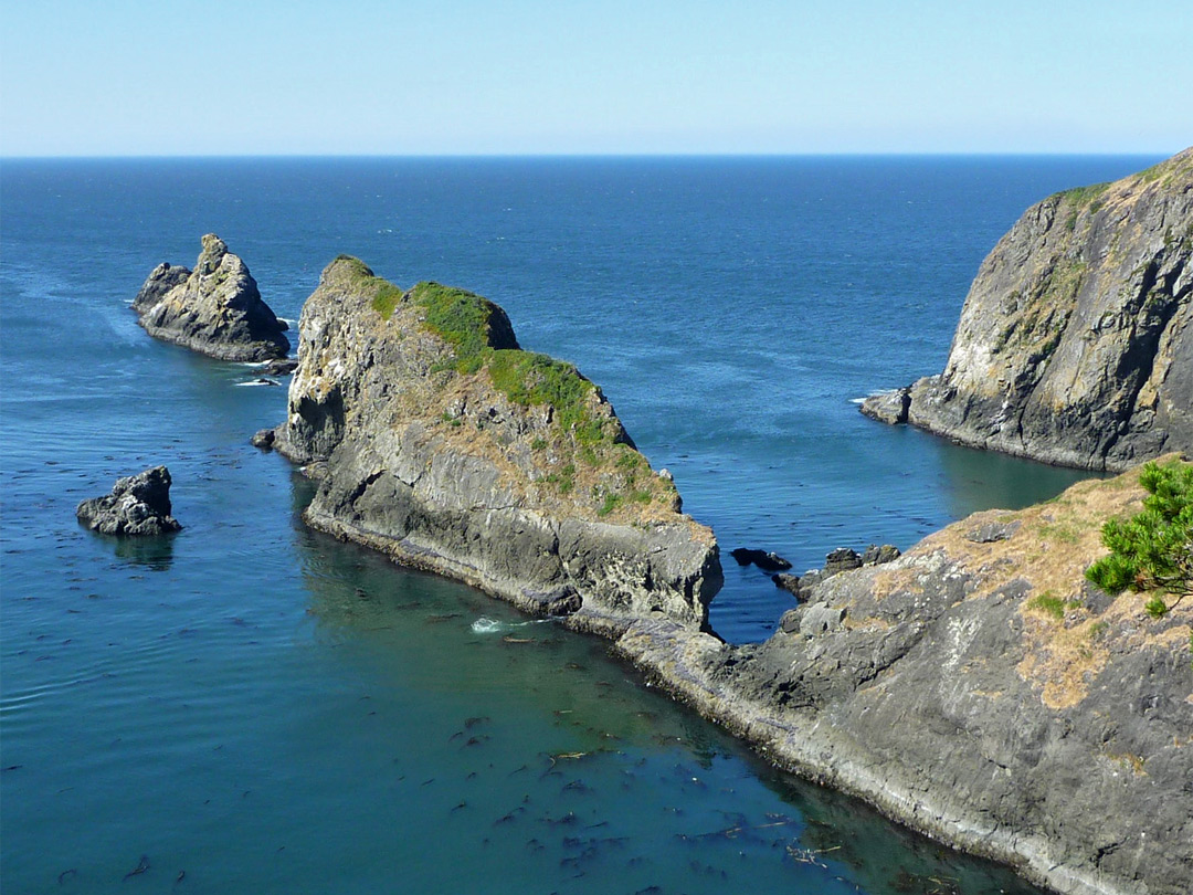 Hells Gate and Tichenor Rock