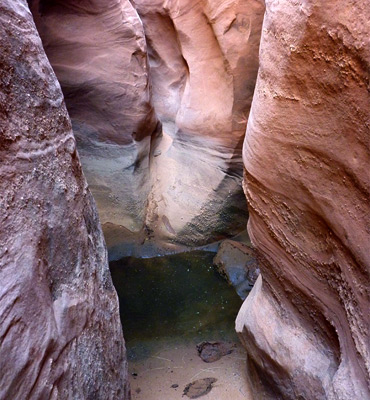 Dryfall above a pool