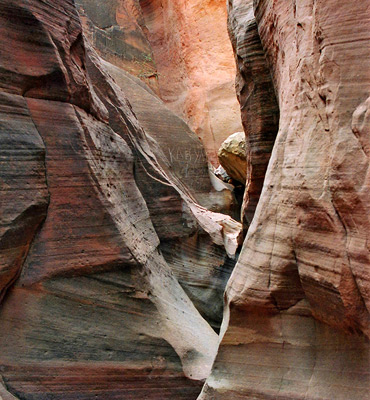 Angular rocks in Red Hollow