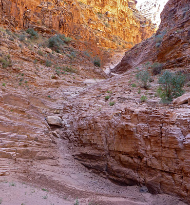 Deepening canyon