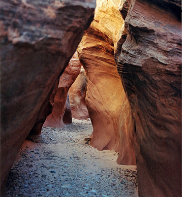 Overhanging canyon walls