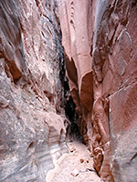 Narrowing canyon