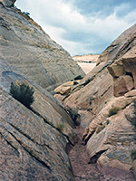 Channel through the Navajo sandstone